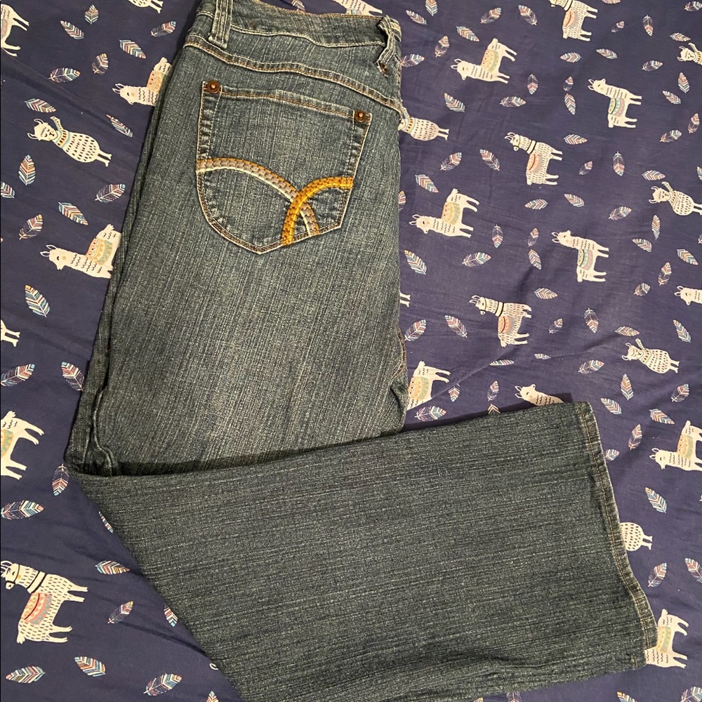 Women’s jeans